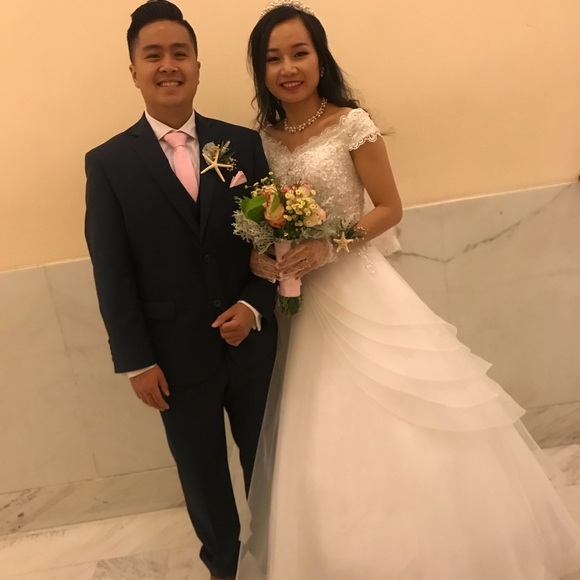 💕MEET YOUR SELLER and BUYER💕 - Picture 2 of 4